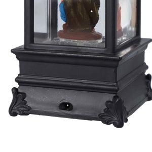 Laterne mit warmer Beleuchtung und Musik