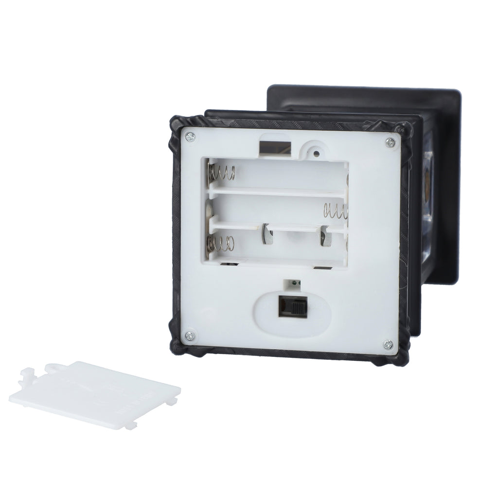 Laterne mit warmer Beleuchtung und Musik